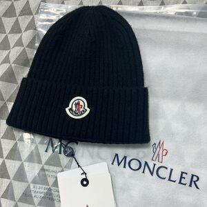 Moncler Classic Black Knit Beanie